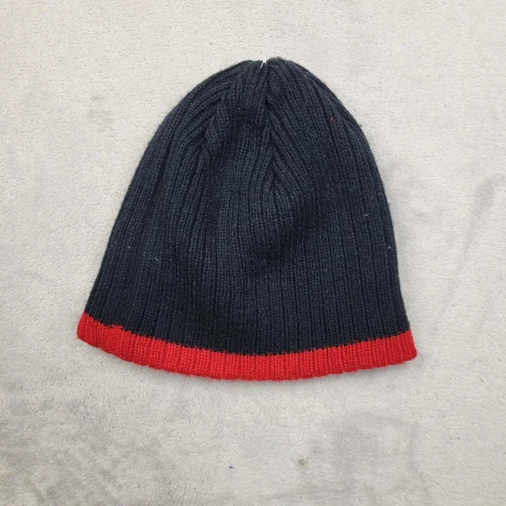 Nike Hat Kids Boys Girls Beanie Cap Winter Cold Stretch Pull On Swoosh Black Red